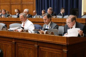 اتهامات أمريكية لوكالة الطاقة الدولية بالتحيز ضد النفط والغاز