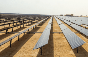 مجمع بن راشد آل مكتوم .. الإمارات تتحضر لأكبر مشاريع الطاقة الشمسية في العالم